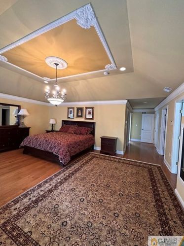 21 Southfield Rd, Edison NJ 08820-3141 exterior