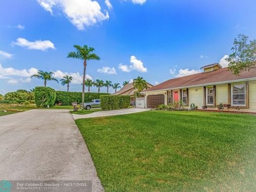 3530 Aladdin Ave, Boynton Beach, FL 33436-2752