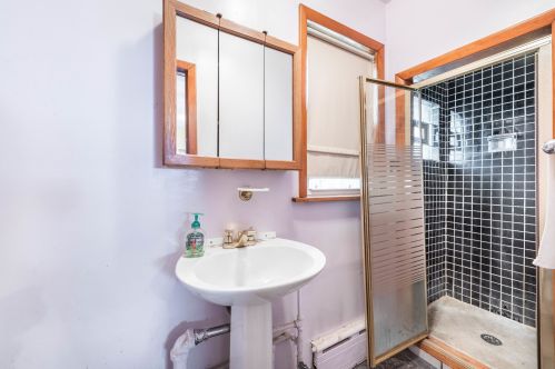 1439 50 Ct, Chicago IL 60804-1324 exterior