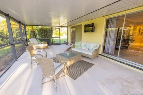 1579 Sunshine Ave, Fort Pierce FL  34952-6011 exterior