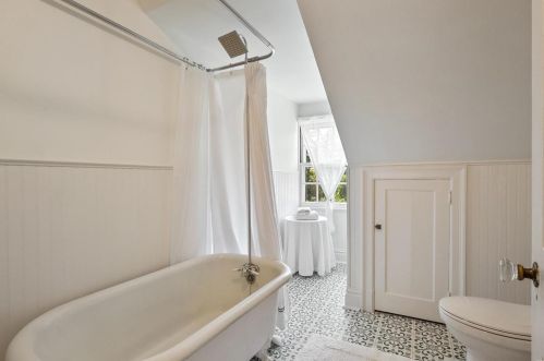 42 Westmoreland Pl, Saint Louis MO 63108-1227 exterior