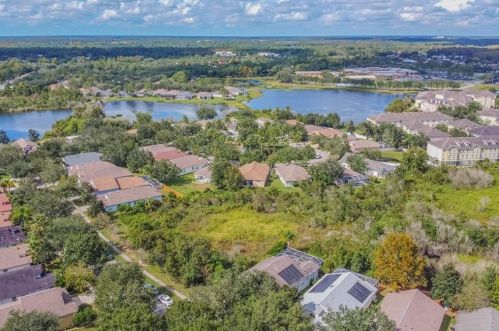 10118 Arbor Run Dr, Tampa FL 33647-2955 exterior