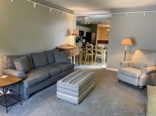 38 Nicole Dr, Milford CT 06460-6969 exterior