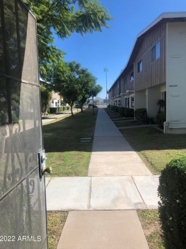 5309 Black Canyon Hwy, Phoenix, AZ 85015-2222