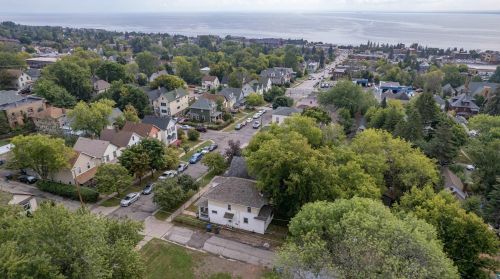 515 12 Ave, Duluth MN 55806-2349 exterior