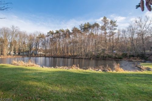 45 Cutlass Rd, Kinnelon NJ  07405-2921 exterior