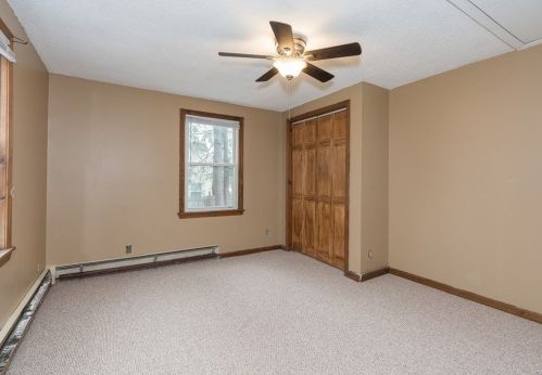 129 Lancaster Ave, West Springfield MA 01089-2235 exterior