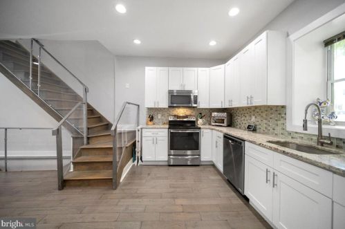 1345 Mascher St, Philadelphia PA  19122-4618 exterior