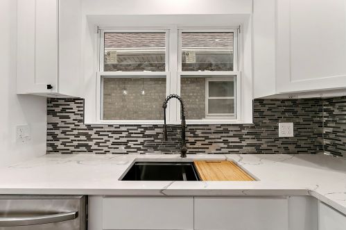 8943 Elizabeth St, Chicago IL  60620-3418 exterior