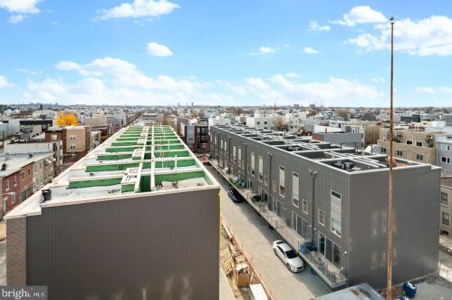 1342 19 St, Philadelphia PA 19146-4665 exterior