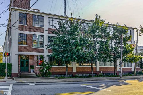 881 Memorial Dr, Atlanta GA 30316-1272 exterior