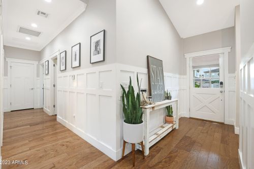 3811 50th St, Phoenix AZ  85018-5549 exterior