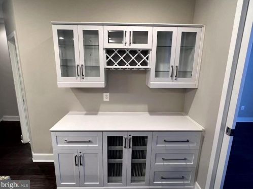 5302 Bass Pl, Washington DC  20019-6365 exterior