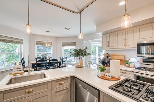 115 High St, Metuchen NJ 08840-2339 exterior