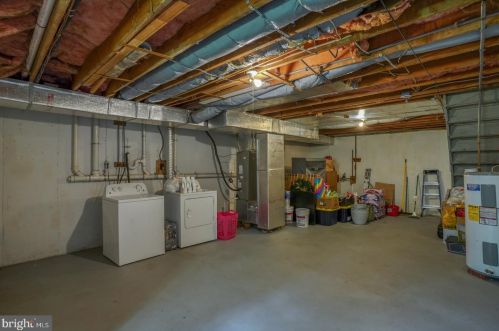 59 Mactavish Ct, New Castle DE 19720-6524 exterior