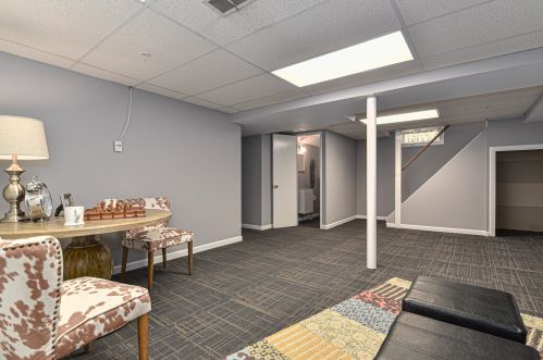 11709 Potter Rd, Milwaukee WI 53226-3658 exterior