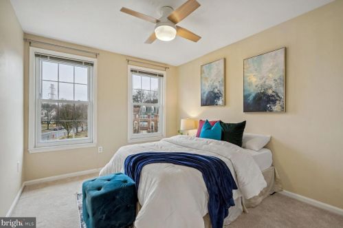 7433 Dunnington Pl, Alexandria VA  22315-5248 exterior