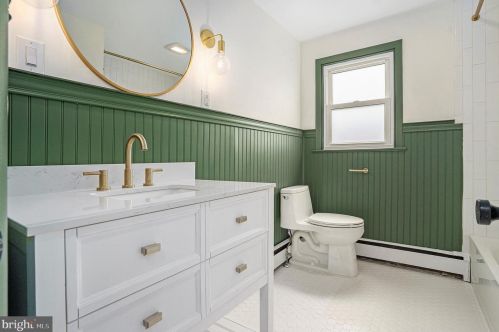 544 Mervine St, Pottstown PA  19464-4042 exterior