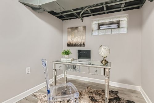 7433 Prairie Ave, Chicago IL  60619-1824 exterior