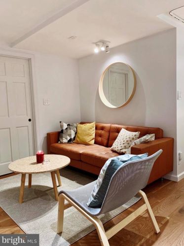 1811 29 St, Philadelphia PA 19132-3028 exterior