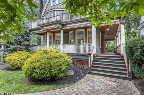 181 Smt Ave, Montclair NJ 07043-1817 exterior