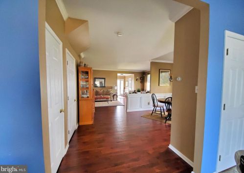 52 Steeplechase Cir, Chester PA 19014-1463 exterior