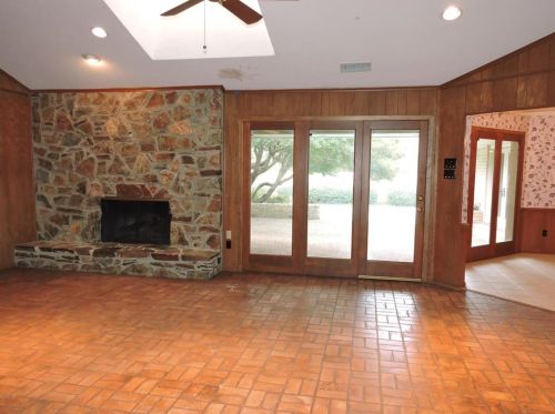 6562 Briarmeade Dr, Dallas TX 75254-7911 exterior