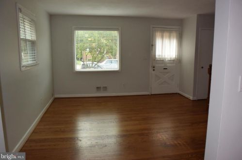 118 Glendale Ave, Alexandria VA  22301-2404 exterior