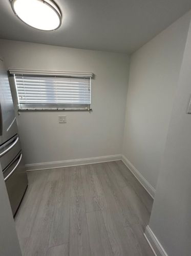 1228 Bellaire Pl, Pittsburgh PA  15226-1828 exterior