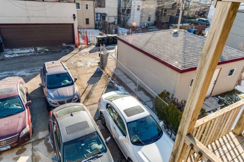 1531 Walton St, Chicago IL 60642-5380 exterior