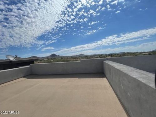 25428 19th Dr, Phoenix AZ  85085-5380 exterior