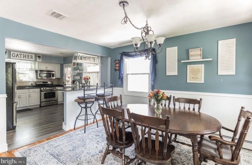 966 Claire Ave, Huntingdon Valley PA 19006-8623 exterior