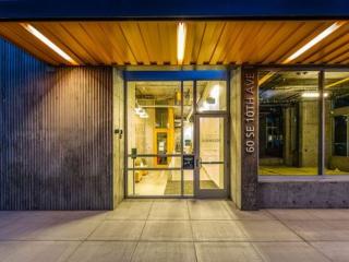 60 10th Ave, Portland OR  97214-3106 exterior