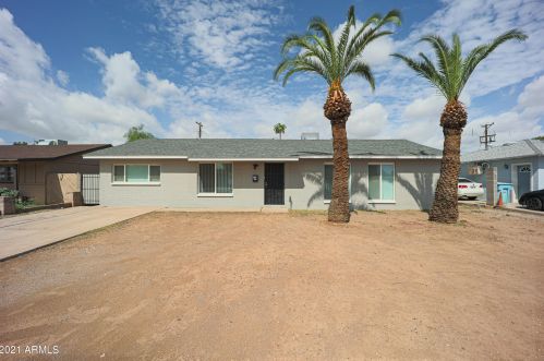 3108 39th Ave, Phoenix AZ  85019-4102 exterior