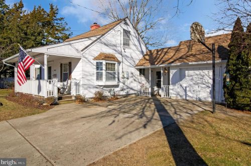 26 Sta Ave, Somerdale NJ 08083-1314 exterior