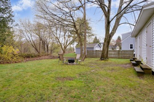 1552 Congress St, Portland ME 04102-3333 exterior