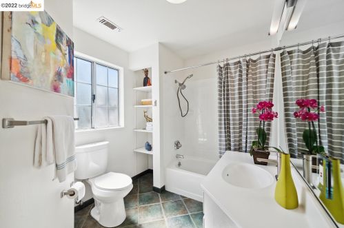 1149 Hearst Ave, Berkeley CA 94709-2129 exterior