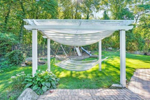 58 Alpine Way, Huntington Station NY 11746-4602 exterior