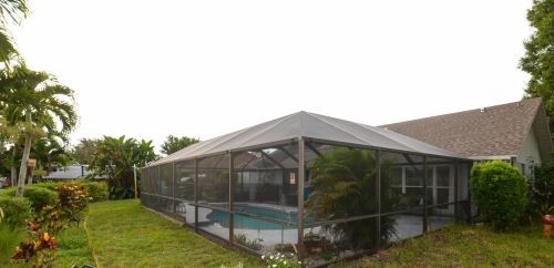 742 Whitmore Dr, Fort Pierce FL 34984-4573 exterior