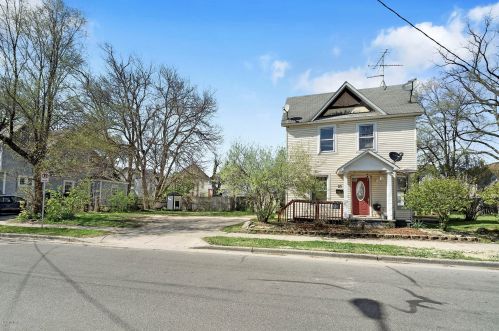 25 Elm St, Grand Rapids, MI 49507-2410