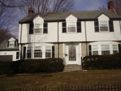 127 Bellevue St, Newton, MA 02458-1920