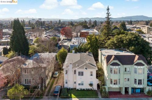 2924 Florence St, Berkeley CA 94705-2093 exterior