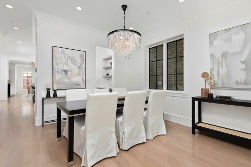 2137 Clifton Ave, Chicago IL 60614-4116 exterior