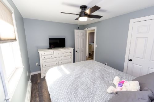 8 Foxglove Ter, Concord NH 03303-3419 exterior