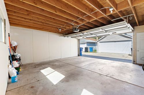 2731 Neva Ave, Chicago IL  60707-1612 exterior