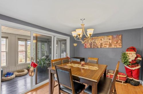 142 Lexington Ave, Providence RI 02904-4413 exterior