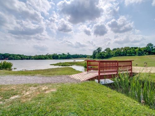 204 Ross Ave, Denison TX 75020-3648 exterior