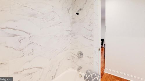 1900 19 St, Philadelphia PA 19145-1440 exterior