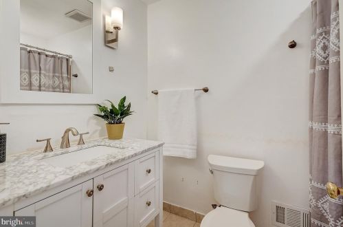 808 29 St, Philadelphia PA 19132-3001 exterior