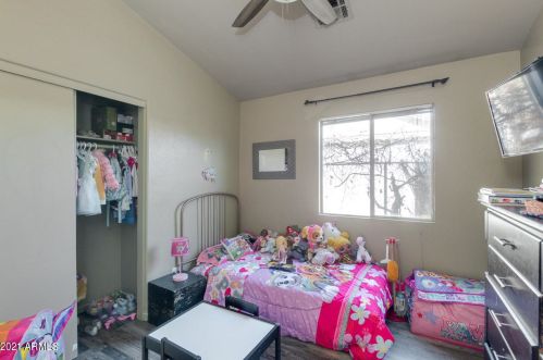 2041 Adams, Phoenix AZ 85007-2699 exterior